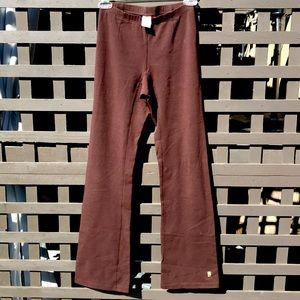 Lucy brown yoga pants.  80% cotton.  Never worn